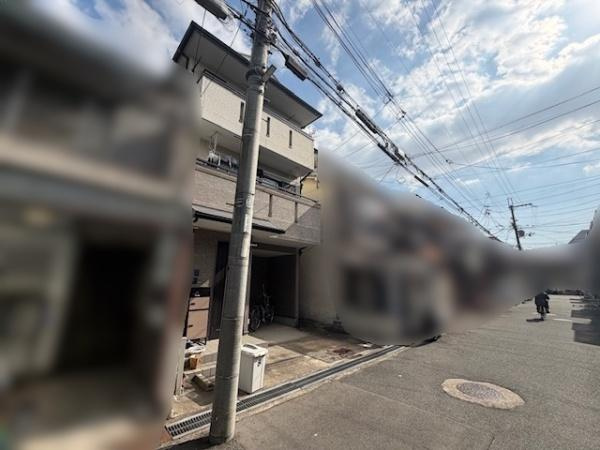 【前面道路含む現地写真】