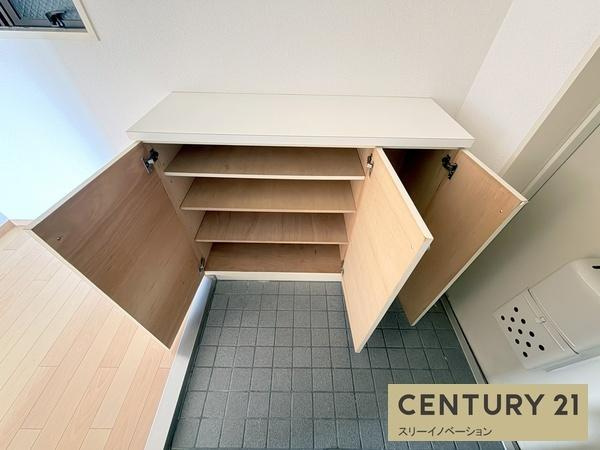 ライオンズマンション大正橋公園の玄関|★たくさん入ります！★