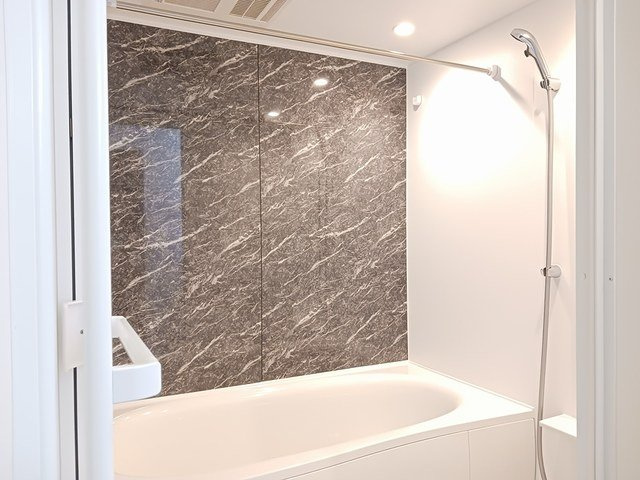 ヌーヴォー・リジェルⅢの浴室|お風呂です