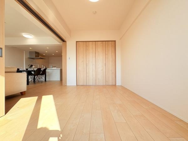 ジェイパークヴィラ横濱の洋室