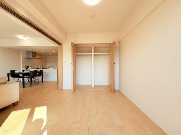 ジェイパークヴィラ横濱の洋室