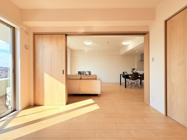 ジェイパークヴィラ横濱の洋室