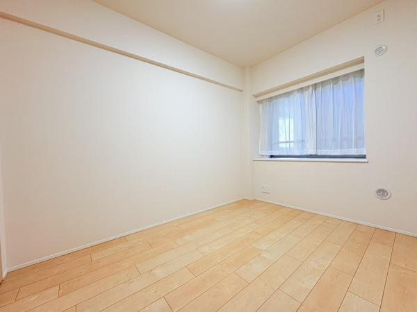 ジェイパークヴィラ横濱の洋室