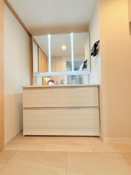 ジェイパークヴィラ横濱の独立洗面台