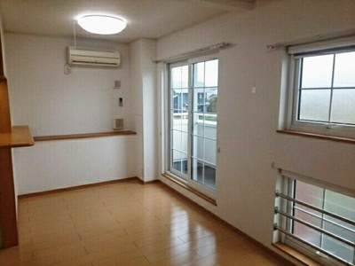 【居間・リビング】 | ブルーローズＡ