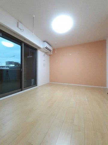 メゾン・ド・アベニール　Ⅰの居間・リビング