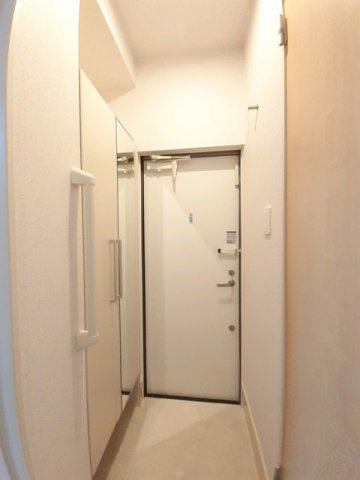 メゾン・ド・アベニール　Ⅰの玄関