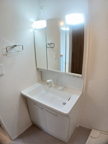 インペリアル津留　Ａの洗面所