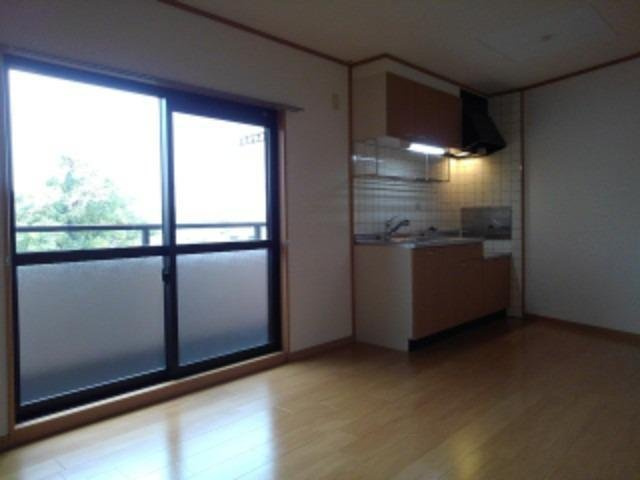 アンソレイエ・リーヴ和泉の居間・リビング