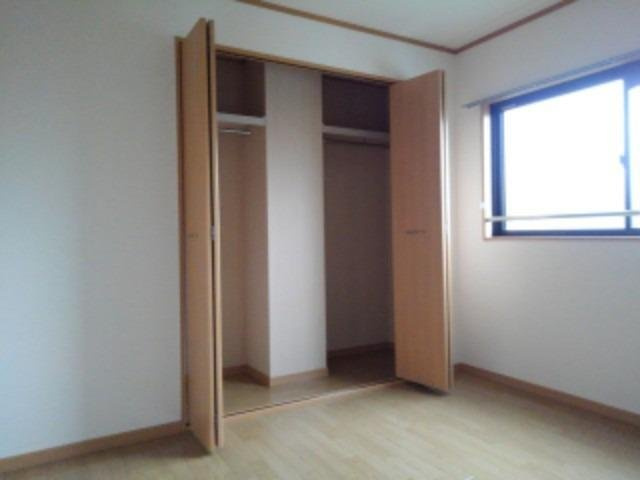 アンソレイエ・リーヴ和泉の収納