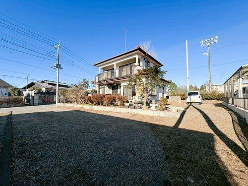 宇都宮市新里町丁　3ＳＬＤＫ　中古住宅の前面道路含む現地写真