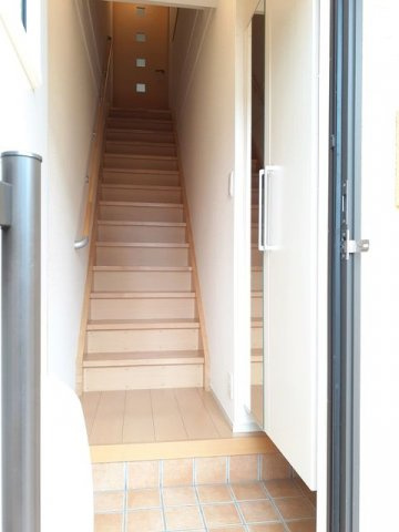 ブランドールの玄関