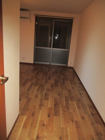 エスパレスの居間・リビング