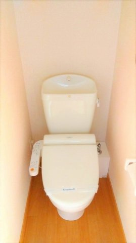 レオパレスアズーラのトイレ