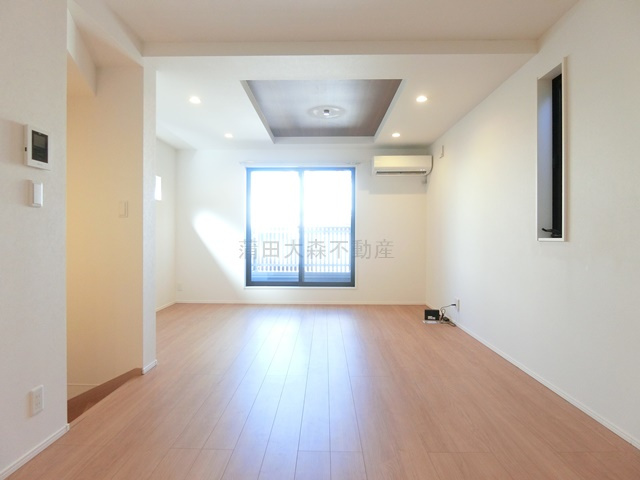 Kolet大田西糀谷#02の居間・リビング|LDK18.5帖