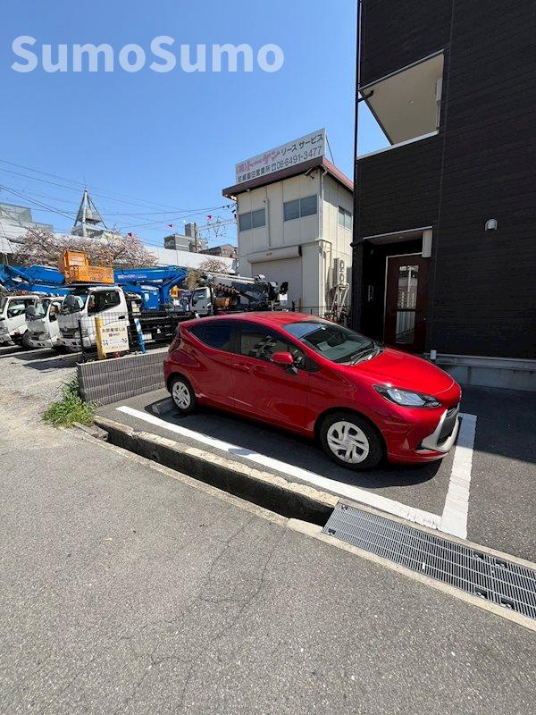 リブリ・東園田の駐車場|駐車場があります