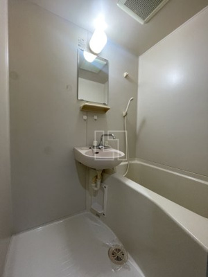 【洗面所】 | プレサンス心斎橋EAST | プレサンス心斎橋EAST　バスルーム