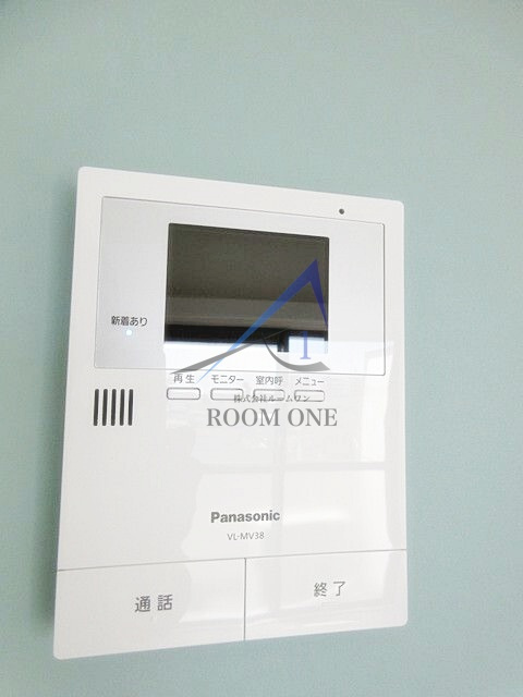 ハイシティ北千束のセキュリティ|モニター付インターホンです。