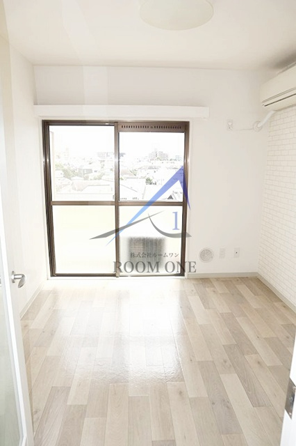 ハイシティ北千束の居間・リビング|洋室のお部屋です。