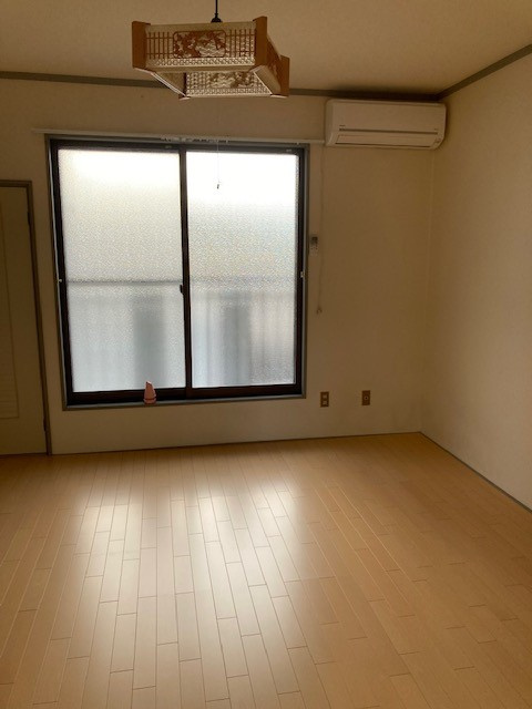 コーポリンクスの居間・リビング|ゆったり過ごせる居間です