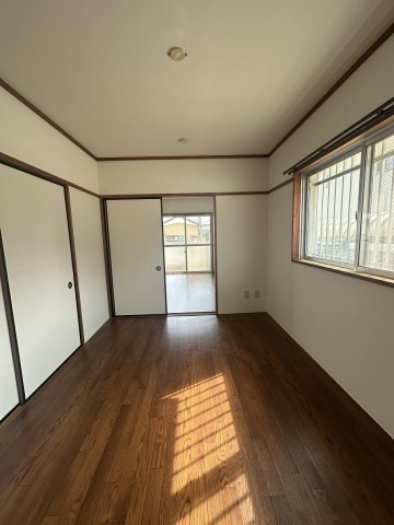 パークシティーたかしＢ棟の洋室