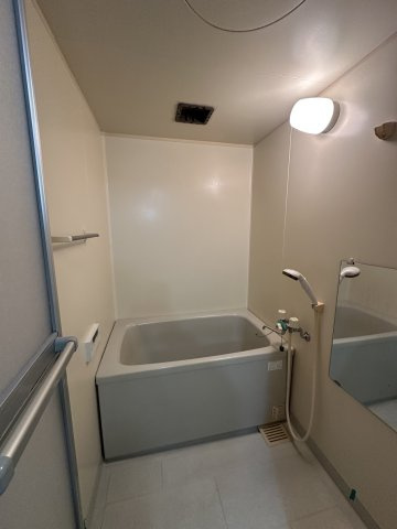 パークシティーたかしＢ棟の浴室