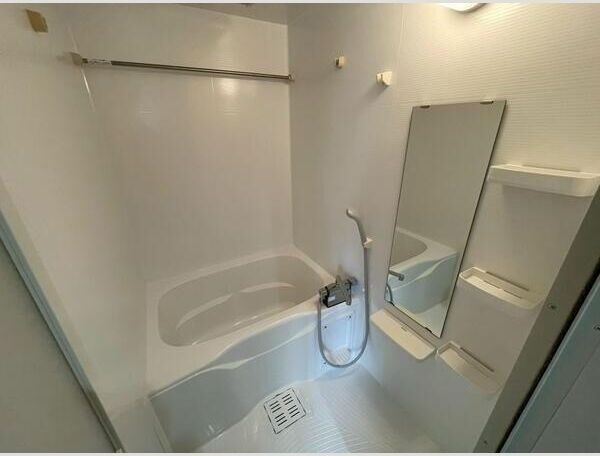 ES-Grande Minamimorimachiの浴室