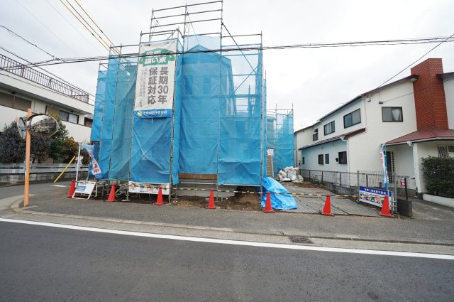 【横浜市瀬谷区南台1丁目17-6全2棟新築戸建て】★仲介手数料無料★（南瀬谷小学校・南瀬谷中学校）