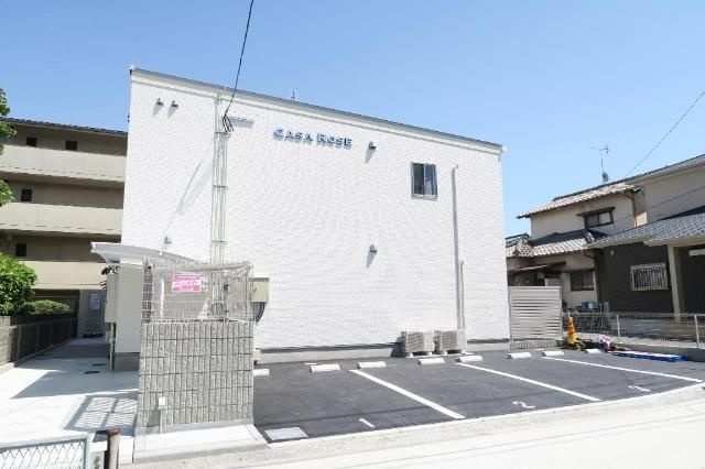 福岡市早良区南庄１丁目のアパートの駐車場
