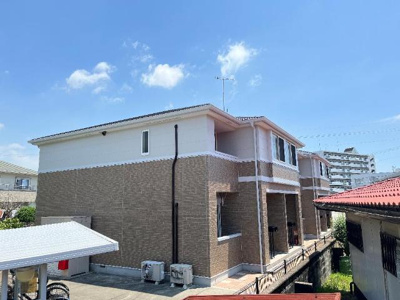 【外観】 | アメニティハウス | 外観写真（昼）