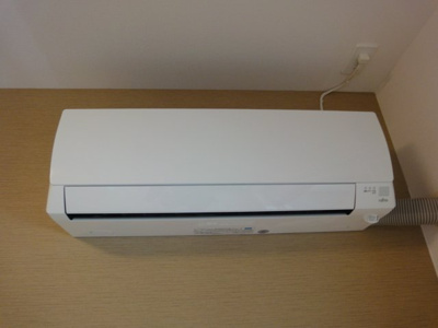 【設備】 | グランスターチス | エアコン
