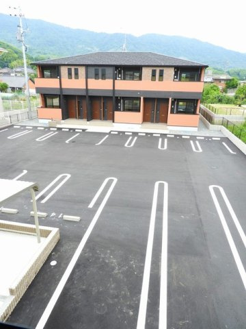 コーラル　さくらの駐車場|駐車場です