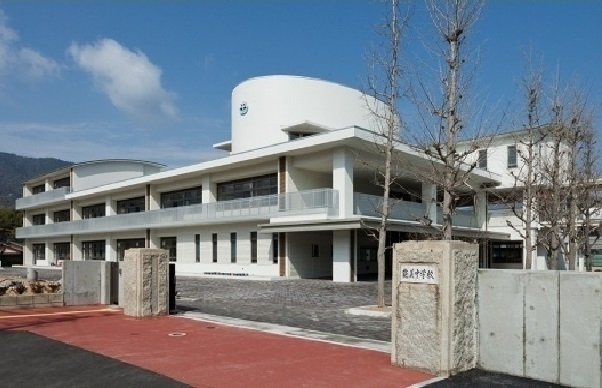 コーラル　さくらの周辺|能美中学校まで750m