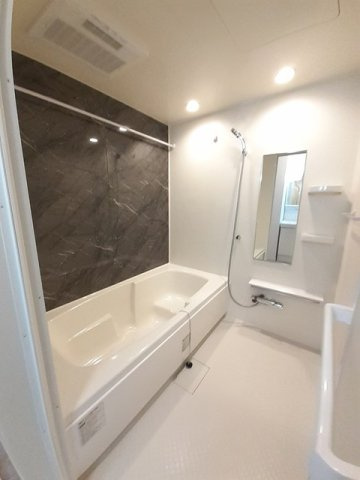 ＲＡＶｉ　Ｂの浴室|日々の暮らしに欠かせないお風呂です