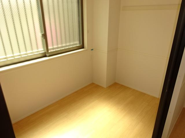 フォルマ日宇那の内装|室内