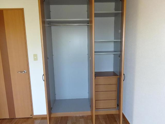 サンハイツ6868の収納|クローゼット