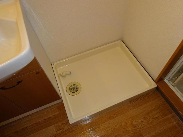 サンハイツ6868のその他|洗濯機置場