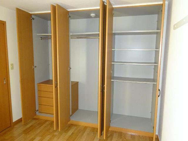 サンハイツ6868の収納|クローゼット