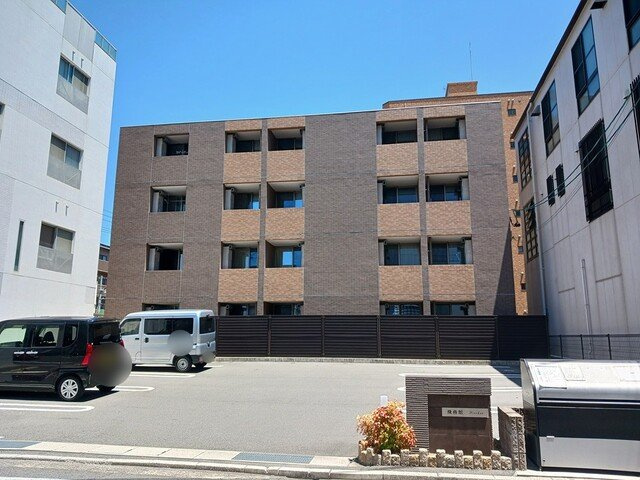 飛燕館の外観|落ち着いた雰囲気の外観です