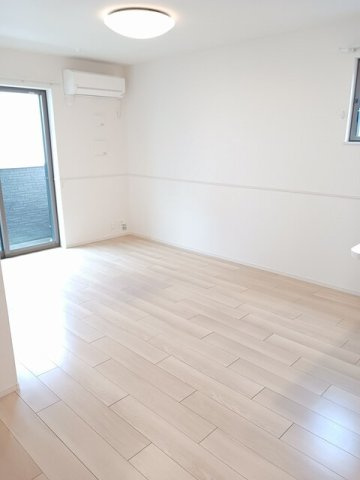 セントラルの居間・リビング|こちらの居間で趣味の時間をお楽しみください