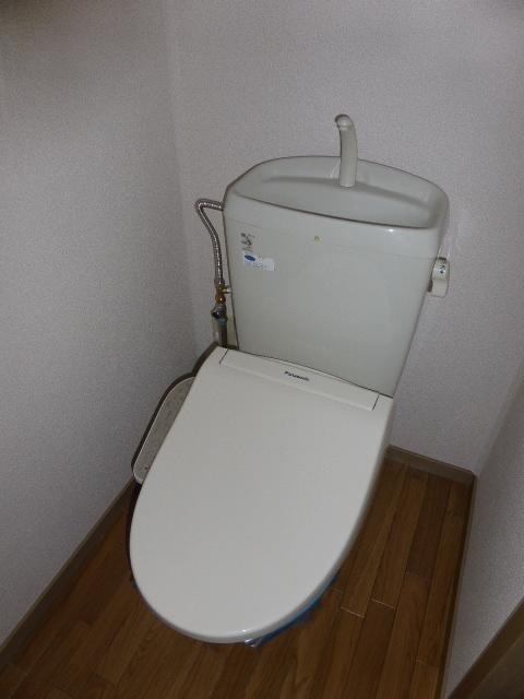 コーポ翼　Ｃのトイレ|シンプルで使いやすいトイレです