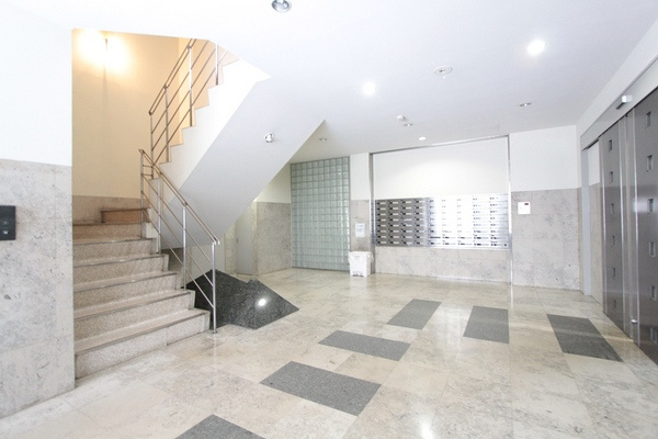 ベイ・イーストのロビー