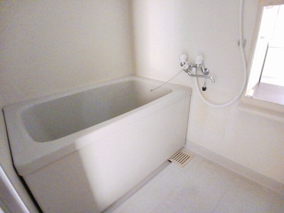 【浴室】 | グランディヴィラ | お風呂です