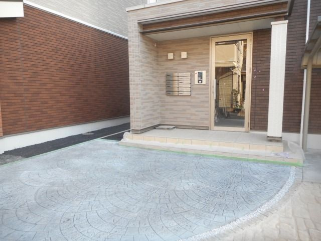 メゾン・ルミエールのエントランス