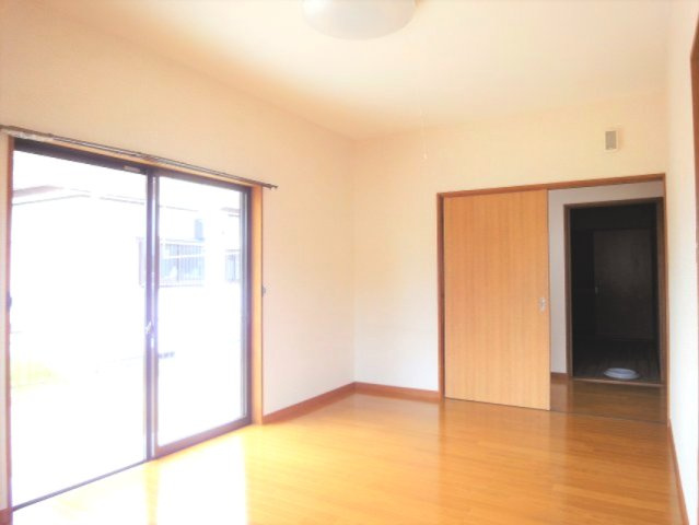 マルグリットの居間・リビング|洋室7.5帖