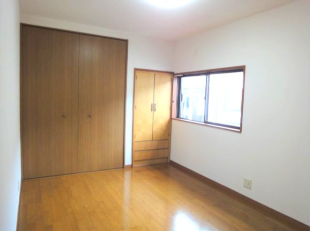 マルグリットの洋室|洋間６帖