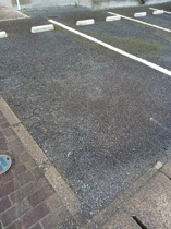駐車場に車を止められます