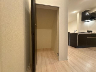 【内装】 | セレーナ | 廊下