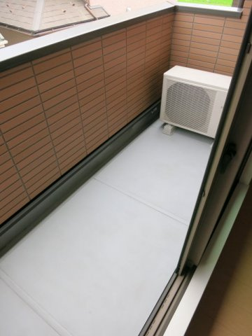 レジデンス井龍のバルコニー