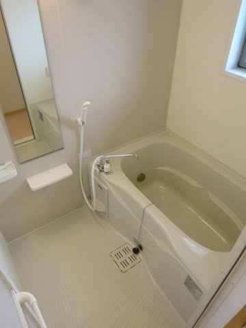 レジデンス井龍の浴室